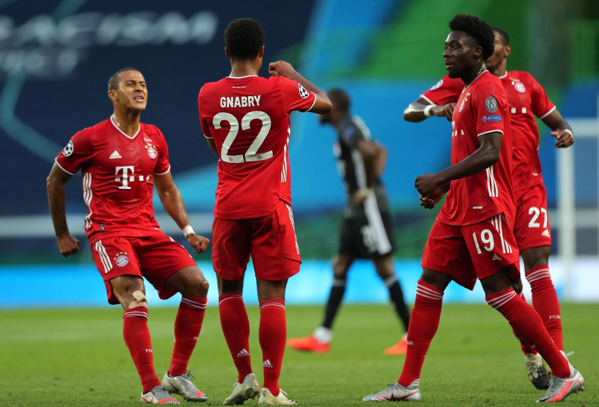 罗马轻取里昂，格纳布里统治全场