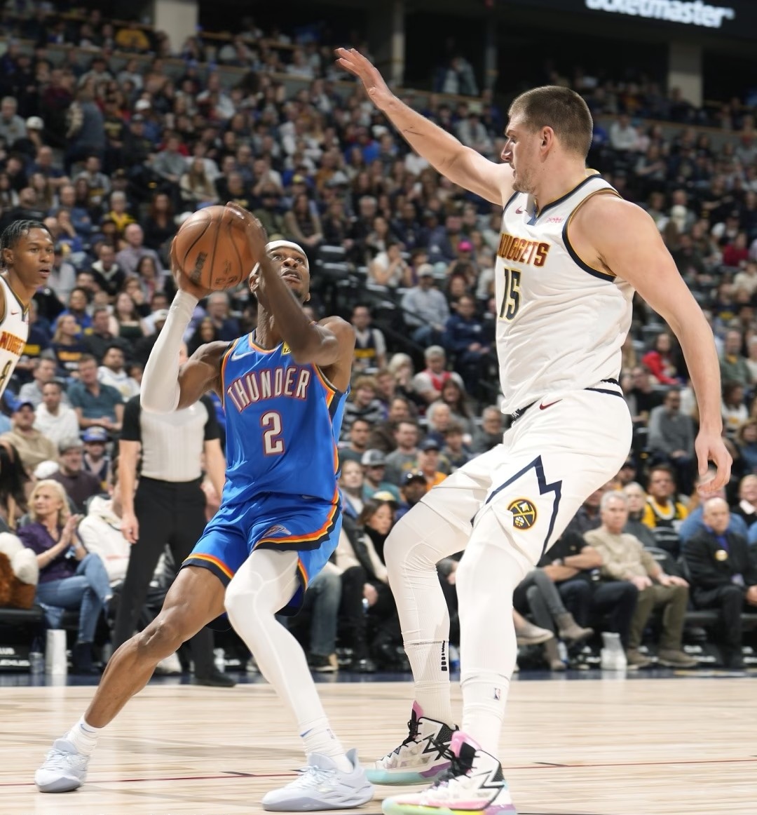 新疆队碾压76人，约基奇高光表现