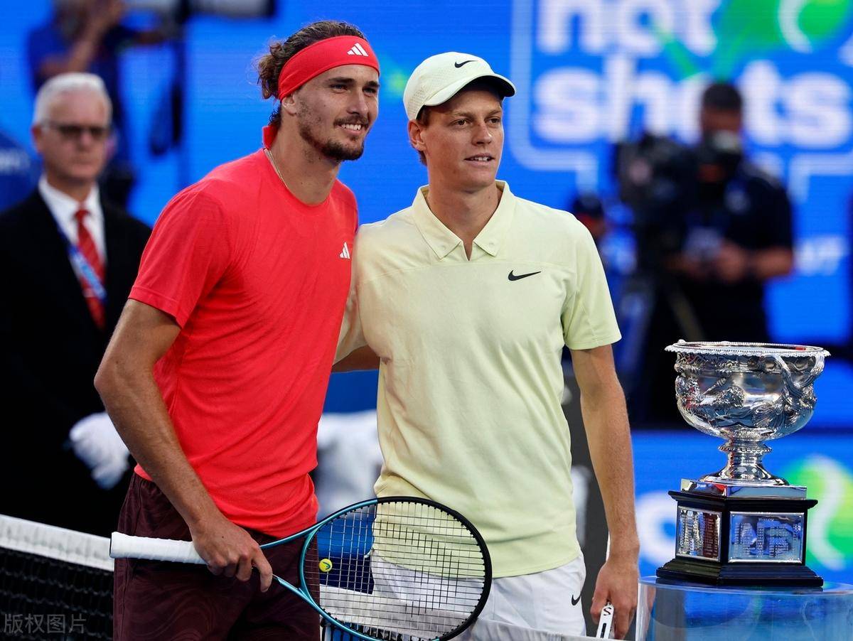 法网横扫澳网,兹维列夫关键制胜 法网横扫澳网,兹维列夫关键制胜