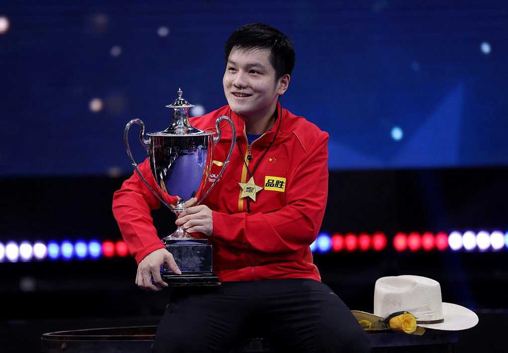 中国队逆转韩国队，樊振东刷新纪录