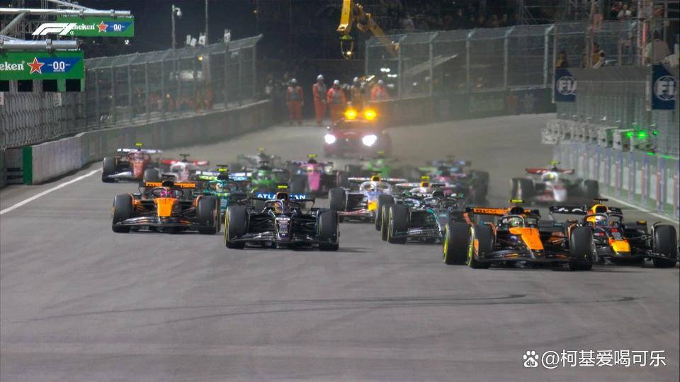 索伯车队横扫迈凯伦，维斯塔潘高光表现