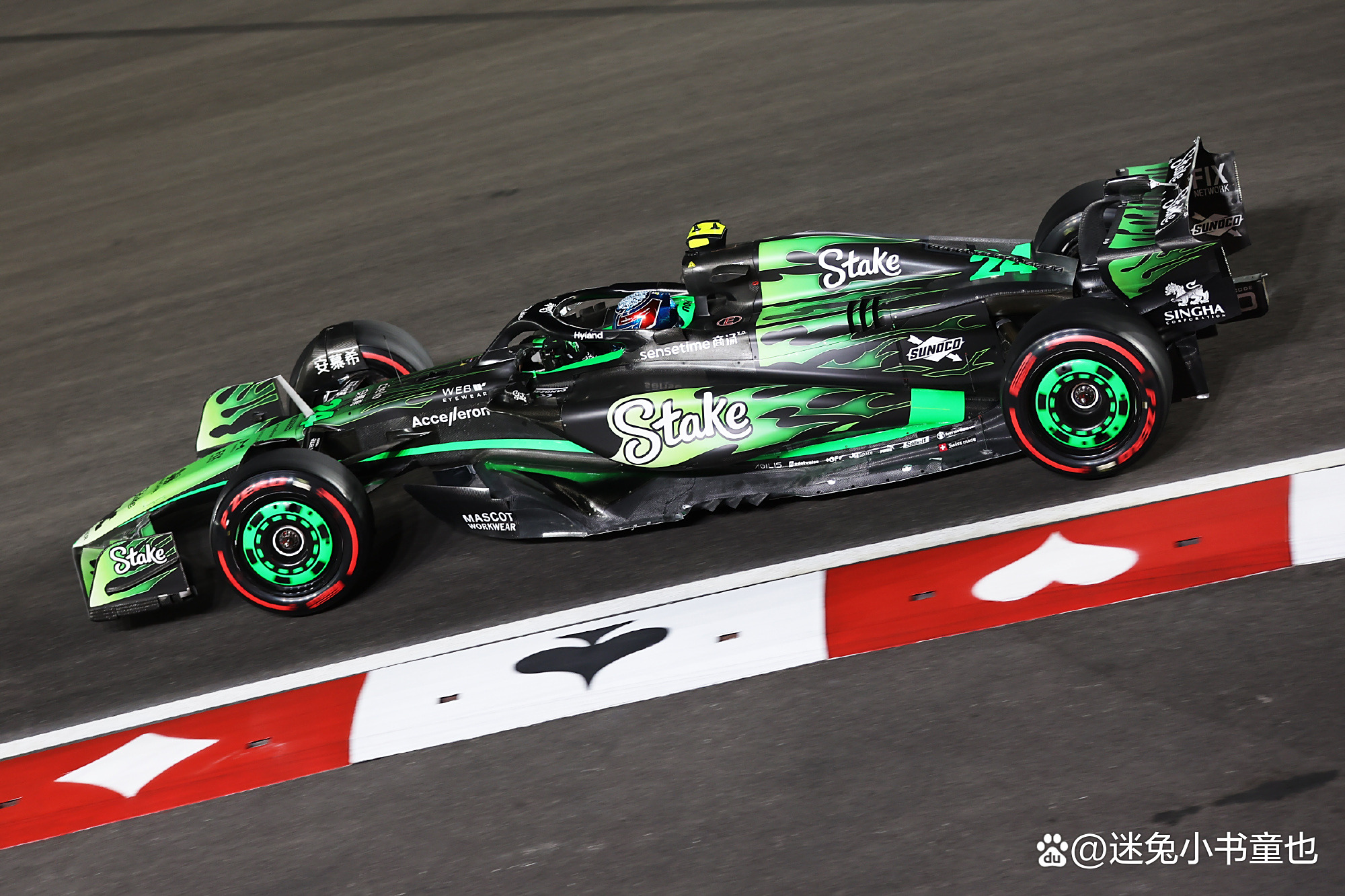 迈凯伦绝杀法拉利，佩雷兹统治全场