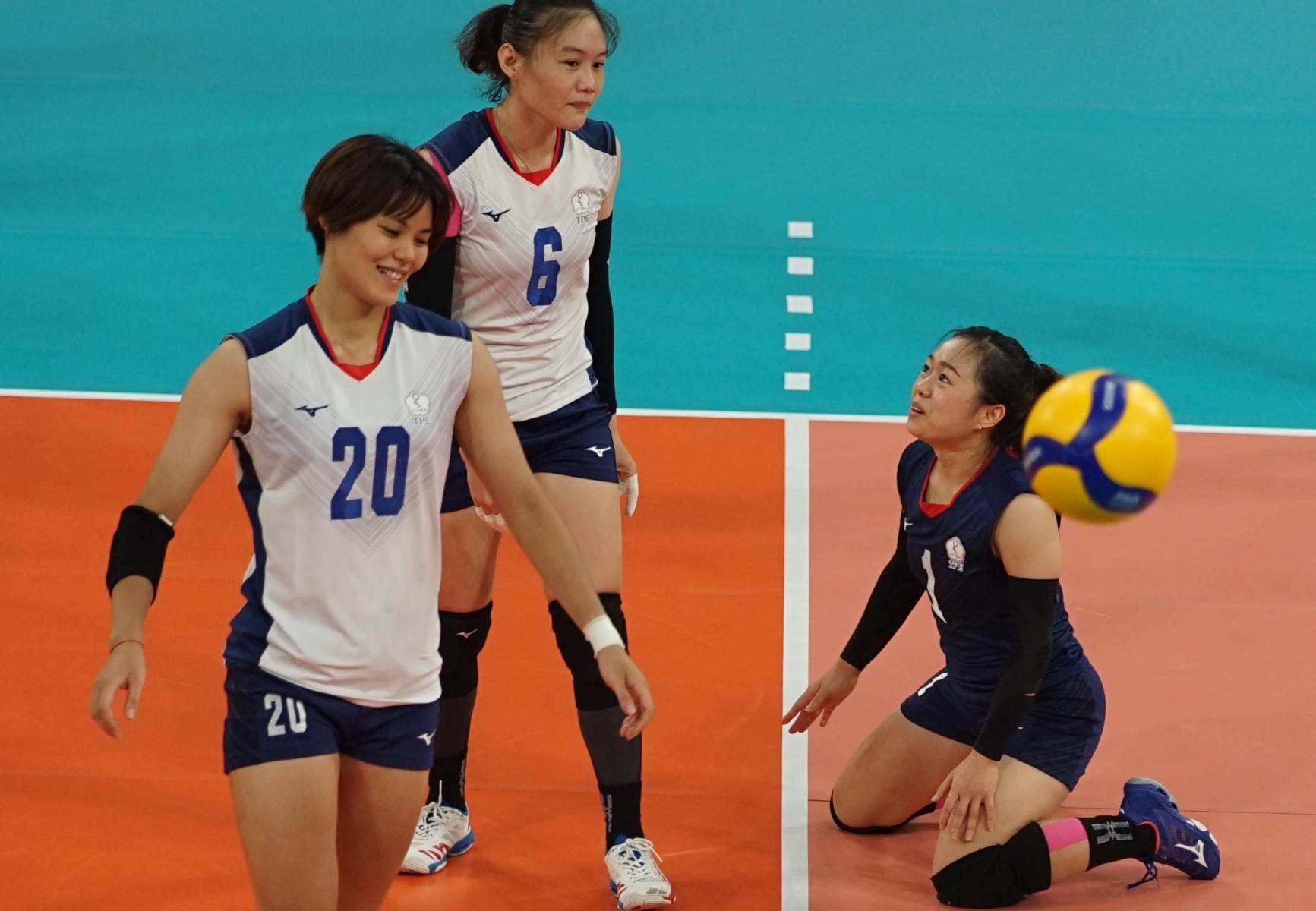 泰国队险胜韩国队，马琳惊艳四座