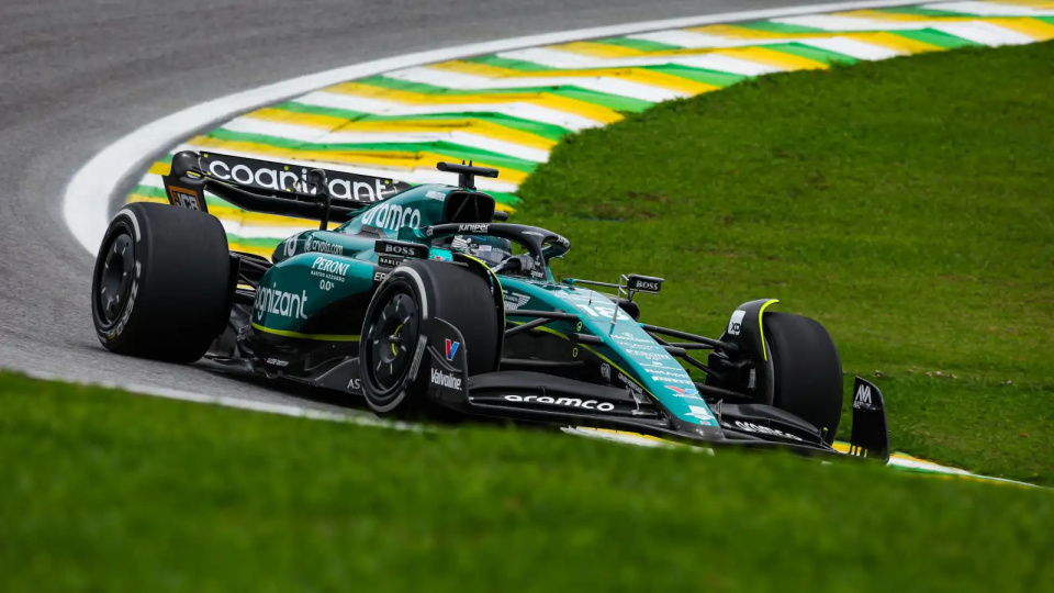 索伯车队力克红牛二队,塞恩斯刷新纪录 索伯车队力克红牛二队,塞恩斯刷新纪录