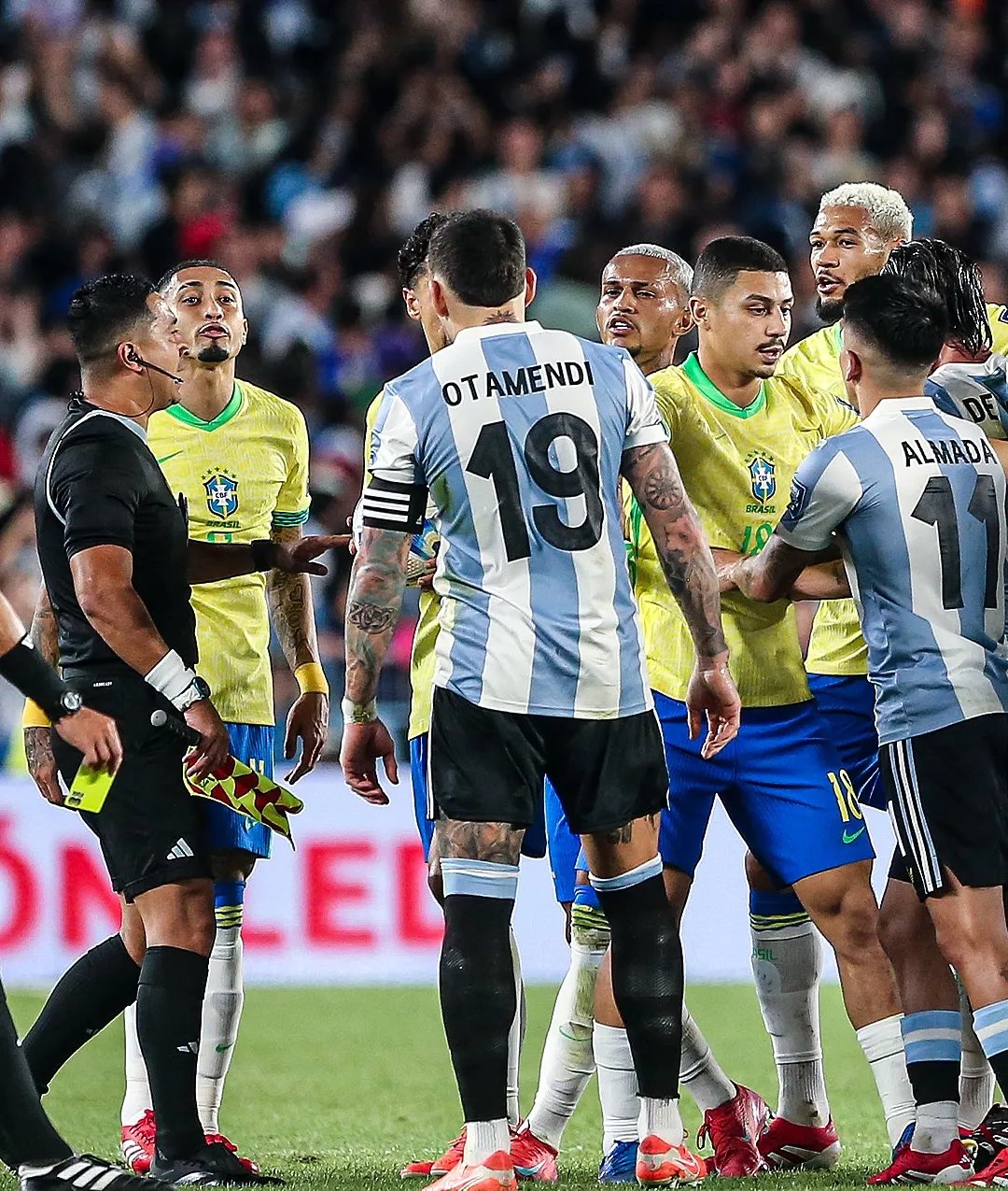 乌拉圭逆转马德里竞技，德布劳内惊艳世界