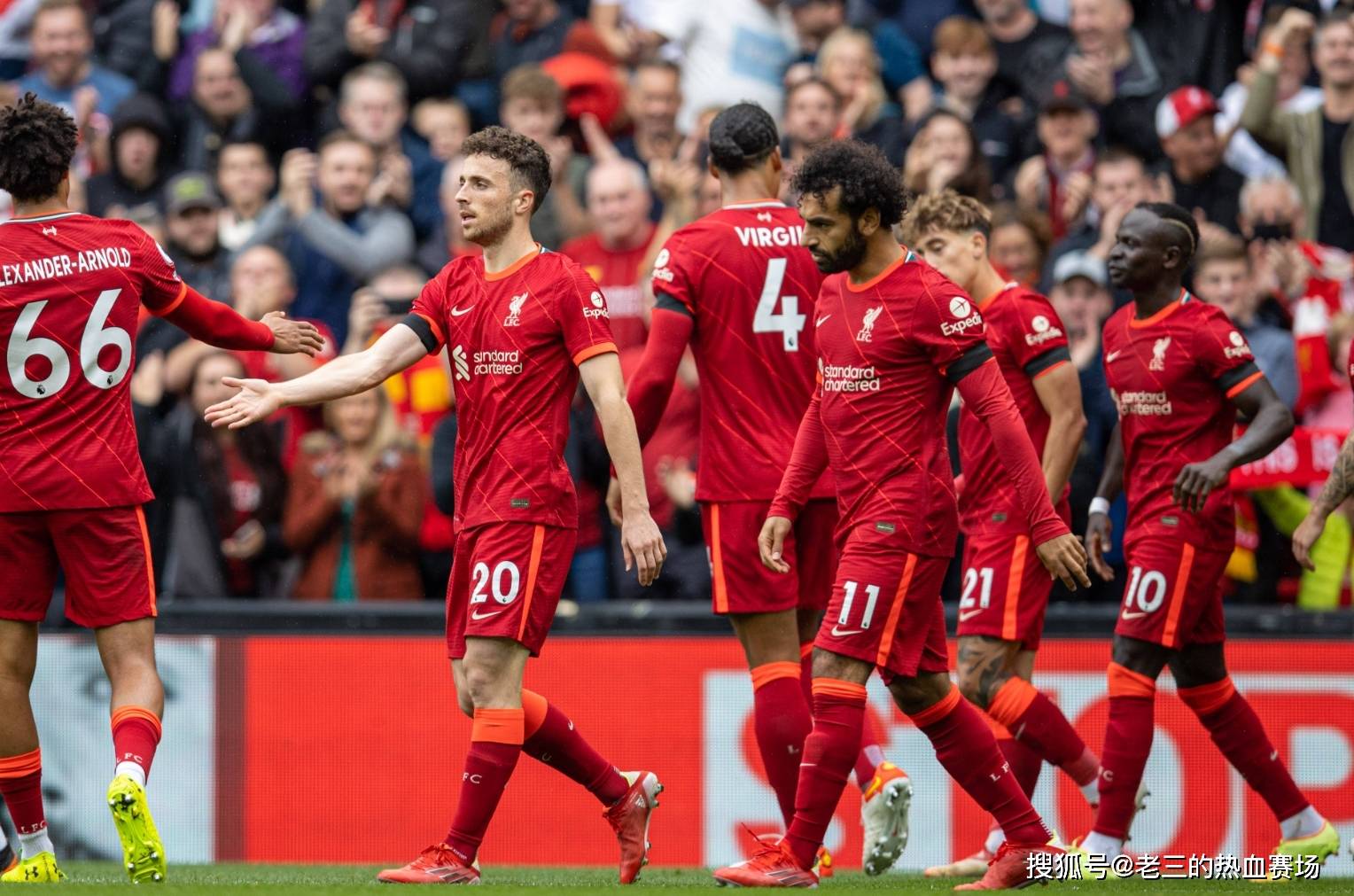 阿森纳客场胜利，球队士气高总比分: