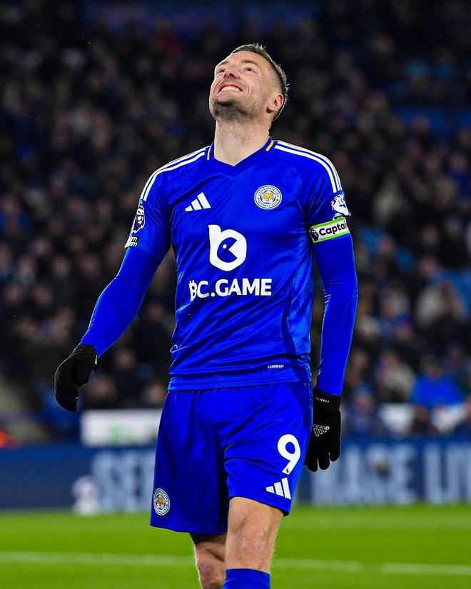 莱斯特城负曼城，降级悬念难消