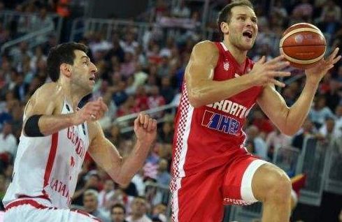 魔术队将沙里奇和艾尔添入阵容力求提升