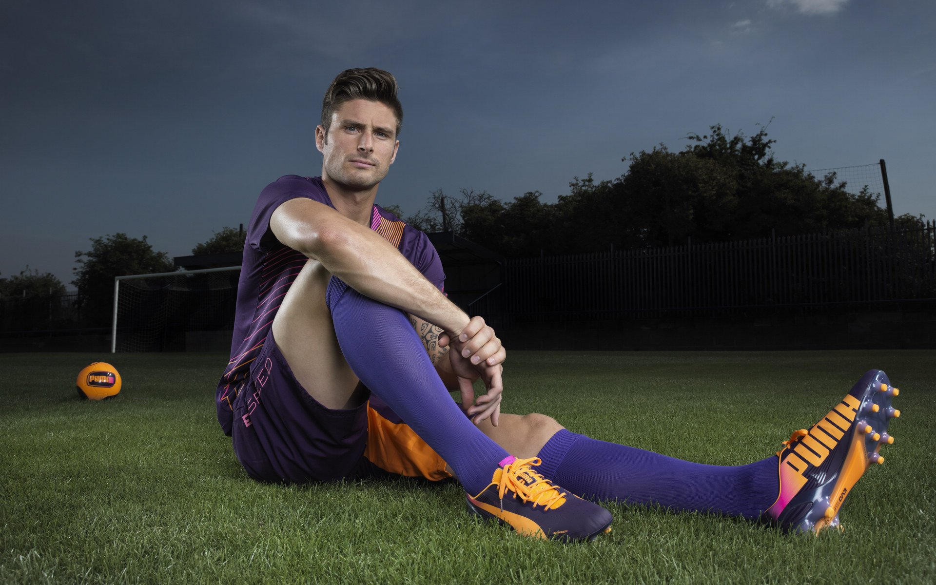 赛道与球场，F1揭幕战与魔术力克上海队的双重焦点